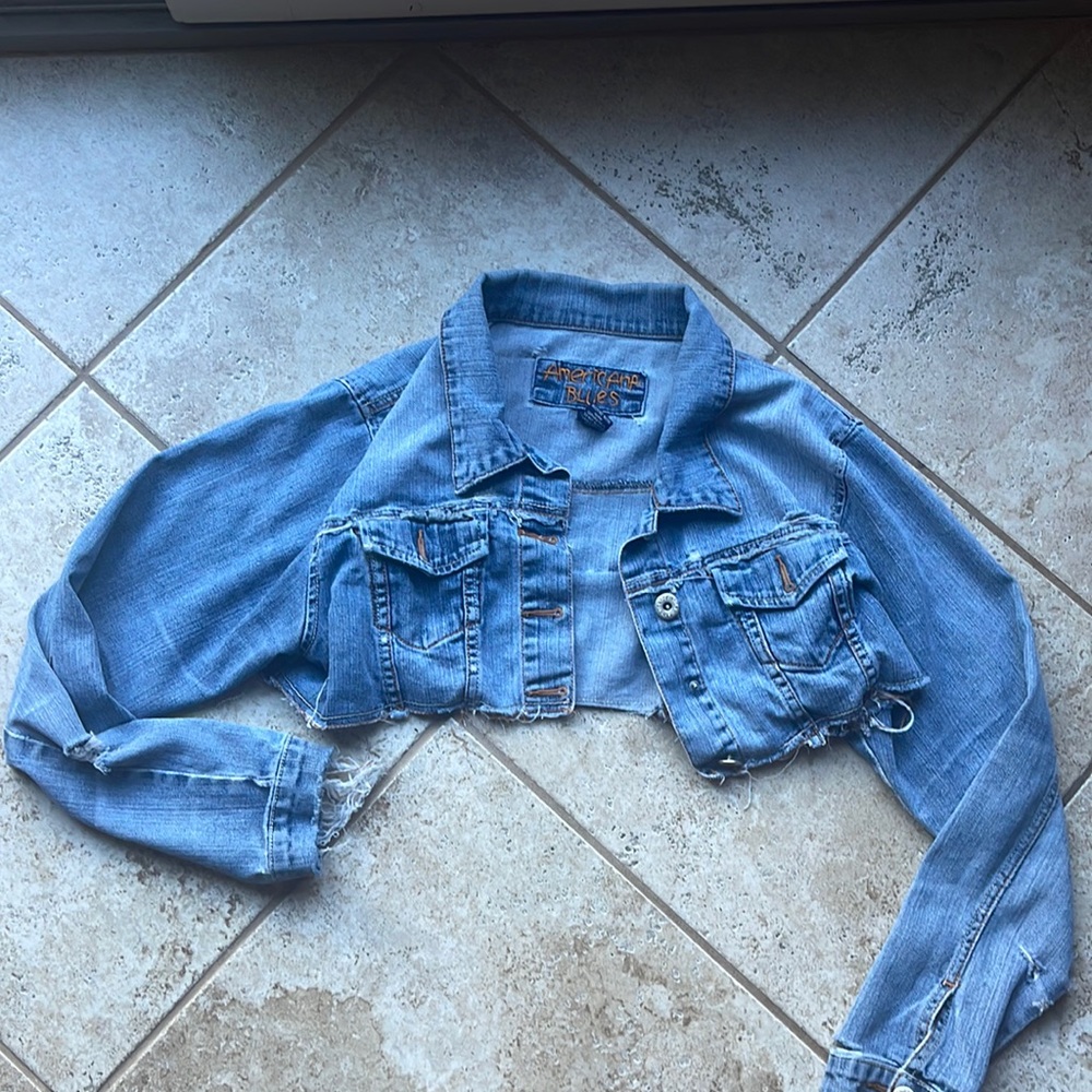 Americana blues cropped denim jacket